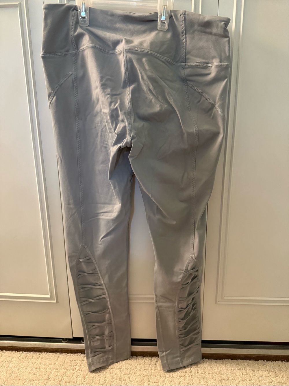 Victoria Secret Gray Athletic Leggings with Ladder Detail